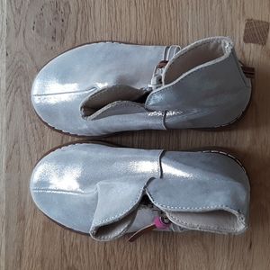 Elephantito gold dress boots Sz. 7